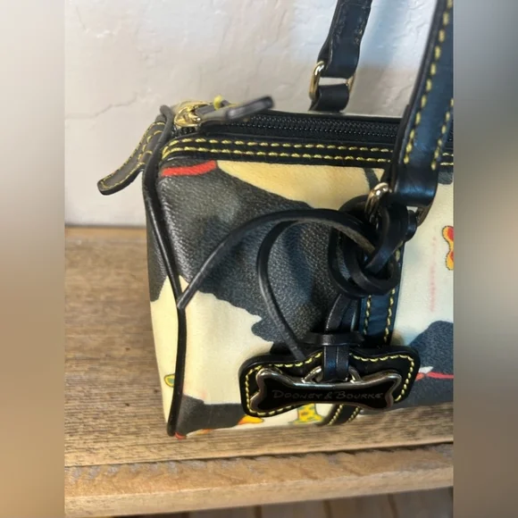 Vintage rare Dog Dooney with charm. Clean plaid interior - Picture 3 of 8